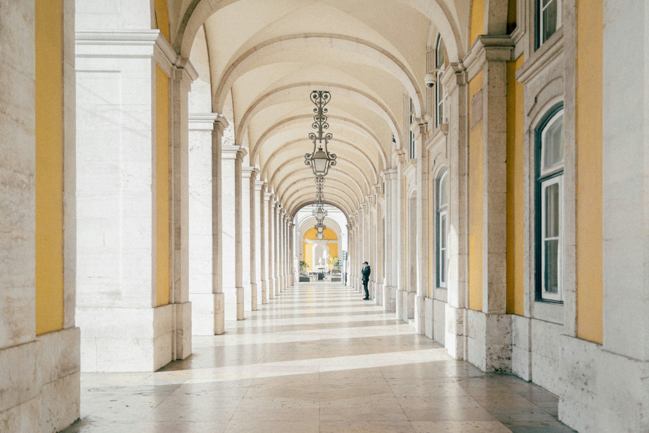 Portugal Golden Visa fund due diligence 2026: reading the KIID and prospectus