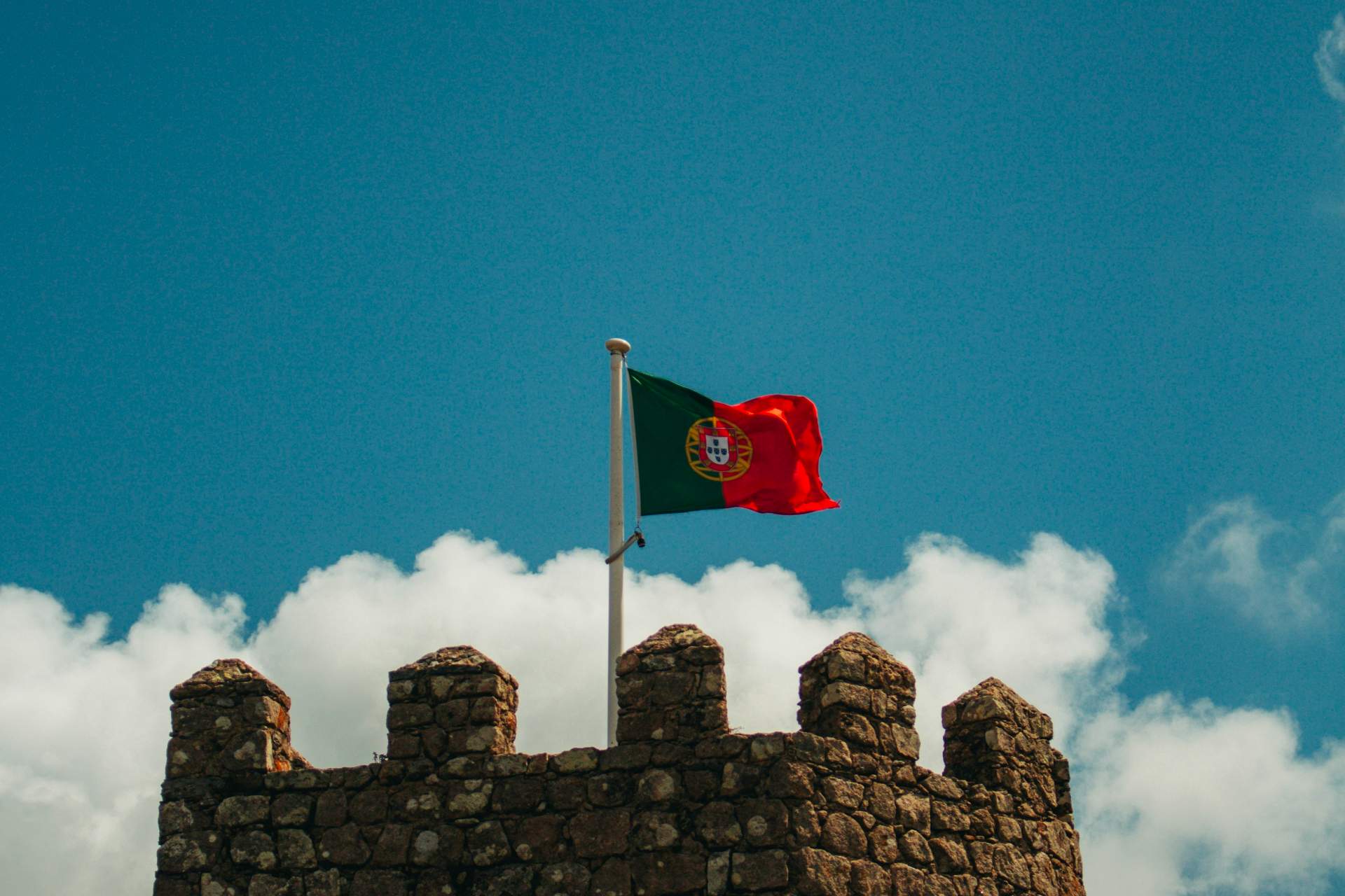 Portugal Golden Visa investment fund: qualifying funds and due diligence editorial image 2